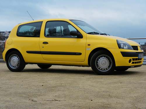 RENAULT CLIO 2010/2012 avec climatisation